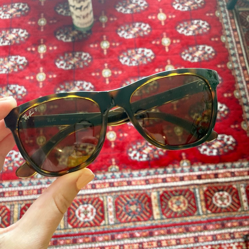 Ray-Ban Wayfarer Tortoiseshell